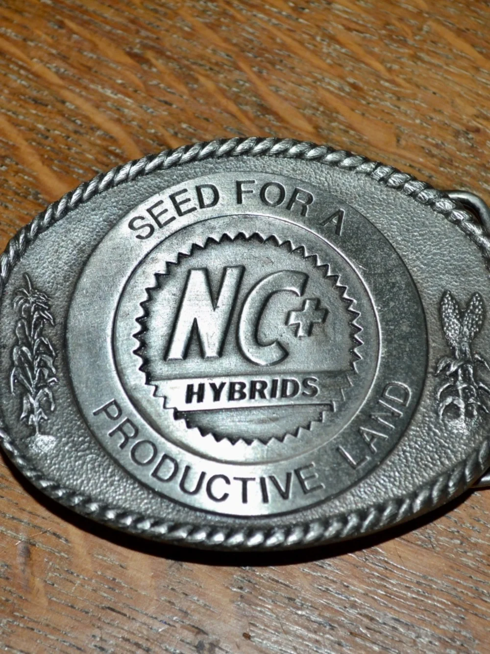 NC+ Hybrids Belt Buckle Agricultural Promo Limited Edition Vtg 80s TGABC .XTT347